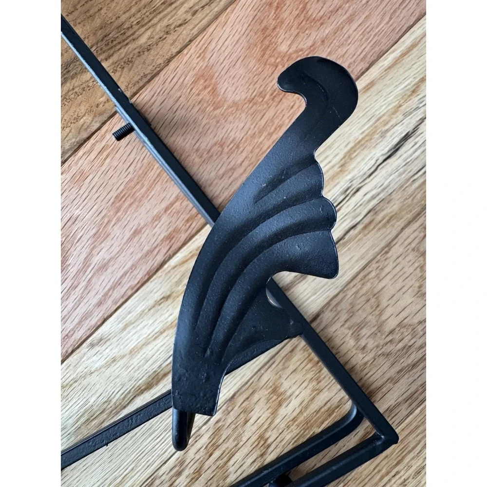 Black Iron Plate Display Stand  11